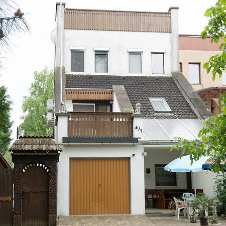 Rent A Scooter Vendeghaz * Zamárdi