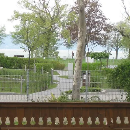 Rent A Scooter Vendeghaz Замарди