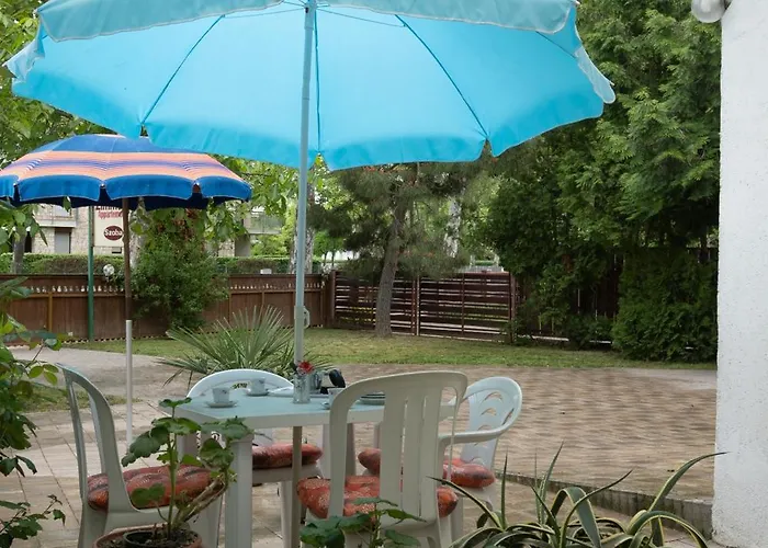 Rent A Scooter * Zamárdi